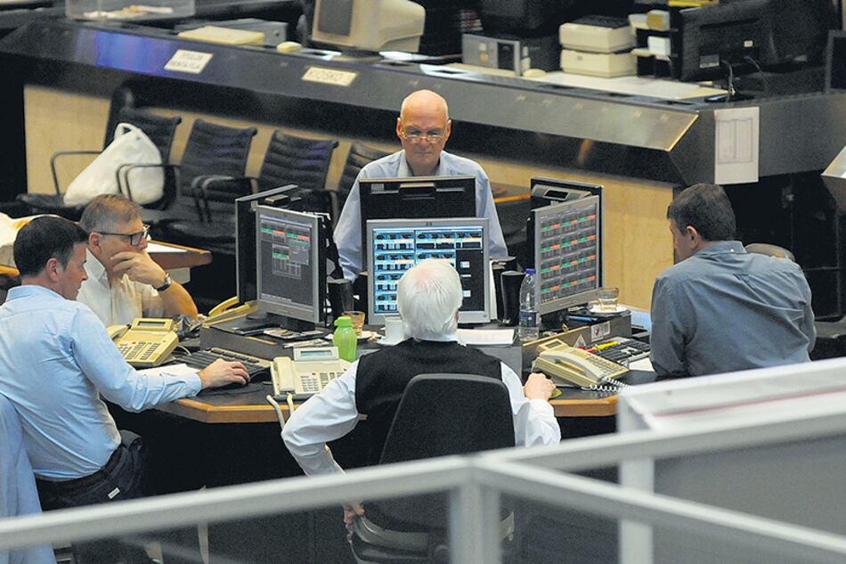 Los títulos de deuda argentinos ya suman un derrumbe del 40 por ciento desde sus valores a principios de año.