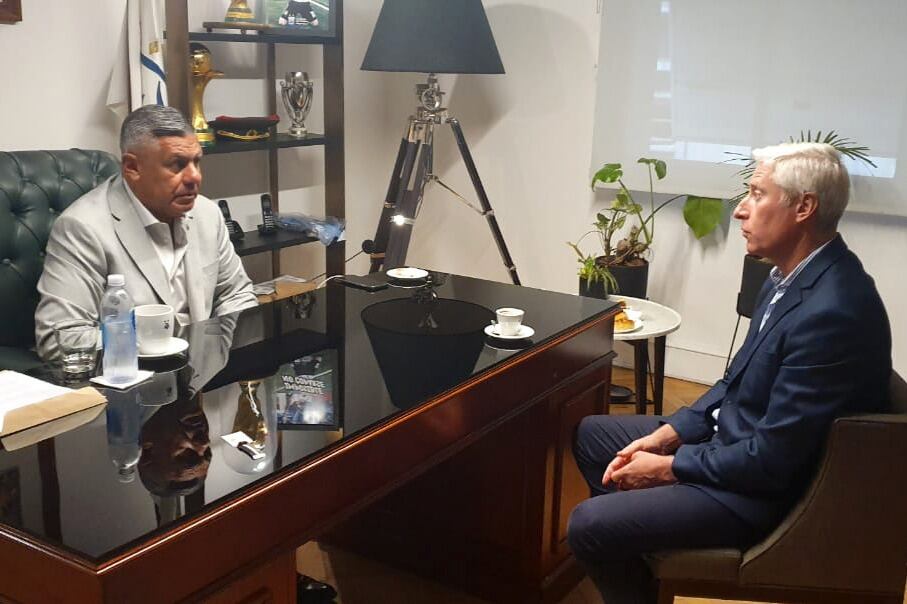 Tapia, por la AFA, y Gustavo Coria, el jefe de Gabinete porteño.