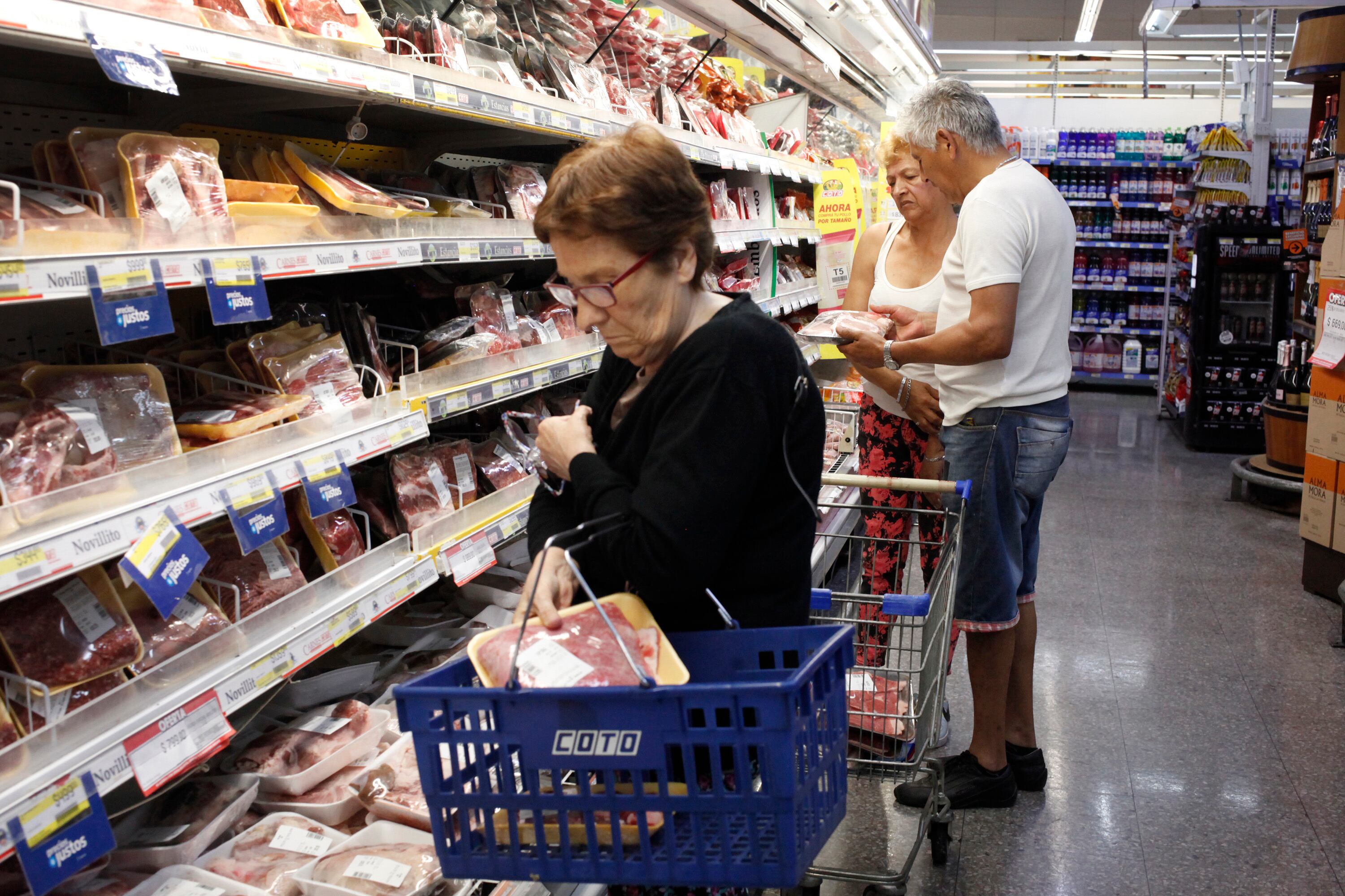 Jubilados tendrán descuentos y reintegros en supermercados