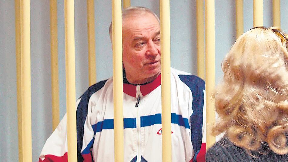Foto de archivo de Skripal durante una audiencia del tribunal militar de Moscú en el 2006, antes de ser condenado.