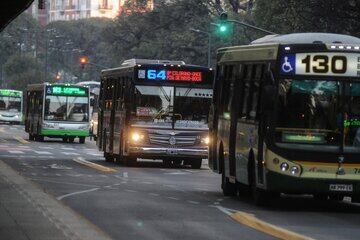 Los representantes de las cámaras advirtieron que esperan ser citados por el Ministerio antes del martes.