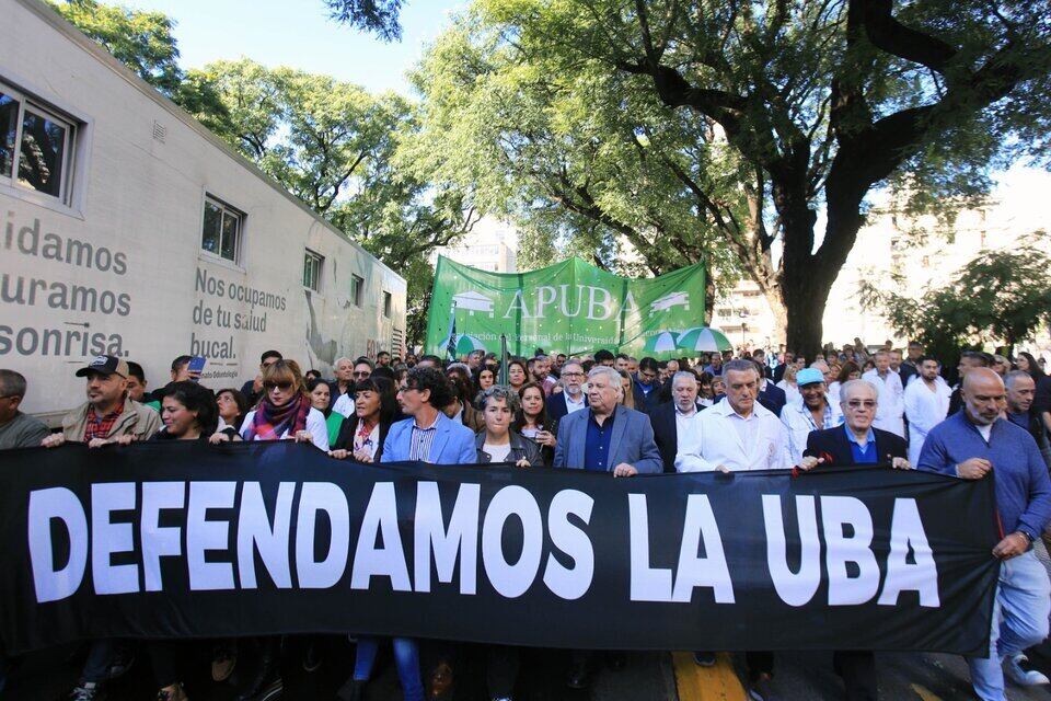 La resolución del Consejo Superior de la UBA encomienda el inicio de accions judiciales contra el Poder Ejecutivo
