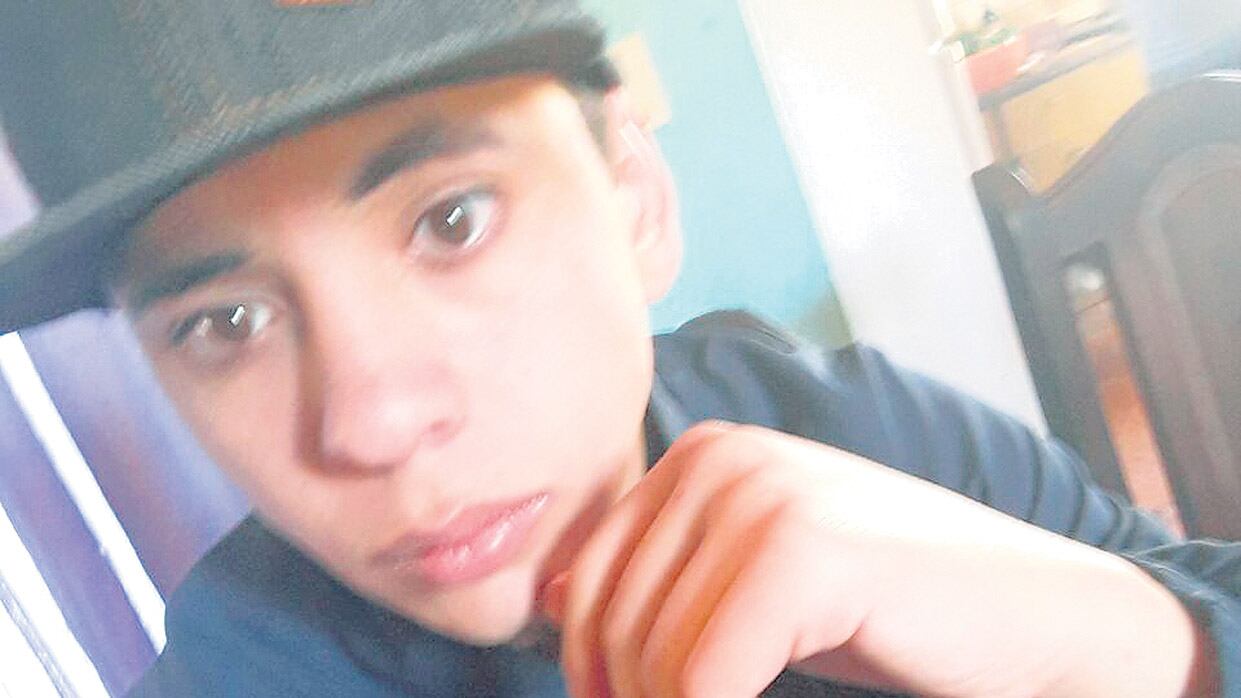 Rossano cuenta que le dijeron: “¿Así que vos sos el piquetero que tira piedras para lastimar a mis compañeros?”.