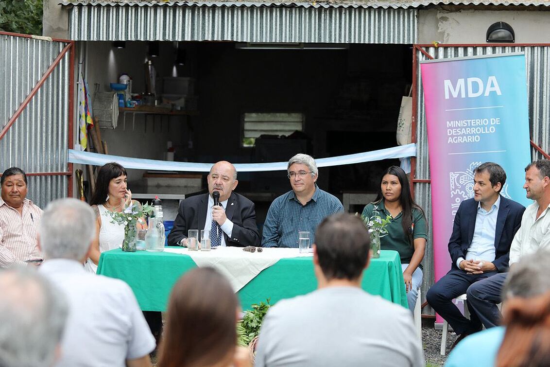 Hablan que los costos se multiplican por 40 si se recurre a una tienda de agroinsumos.