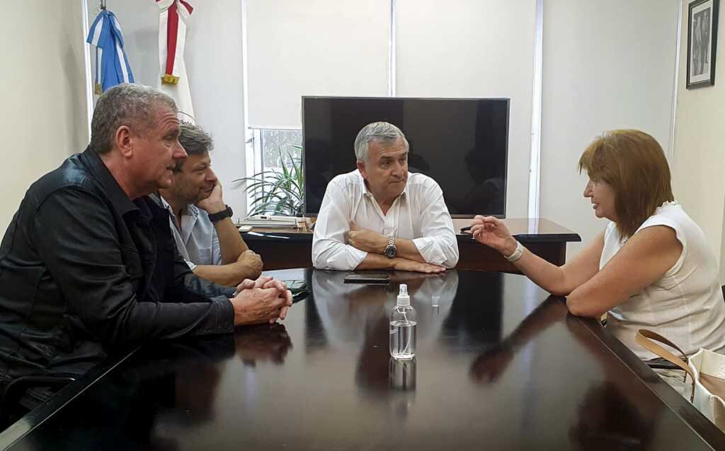 Gerardo Millman, Guillermo Hoerth, Gerardo Morales y Patricia Bullrich, en la sede del Comité Nacional de la UCR.