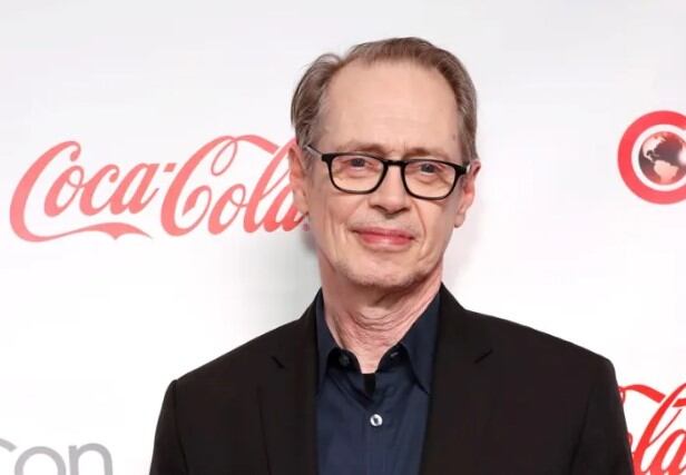 Steve Buscemi  fue trasladado al NYC Health and Hospitals/Bellevue en condición estable.