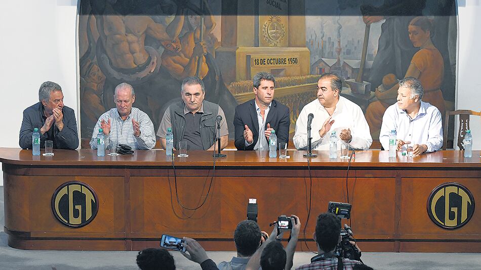 La CGT avaló ayer los acuerdos que firmó el gremio ladrillero con el sanjuanino Sergio Uñac.
