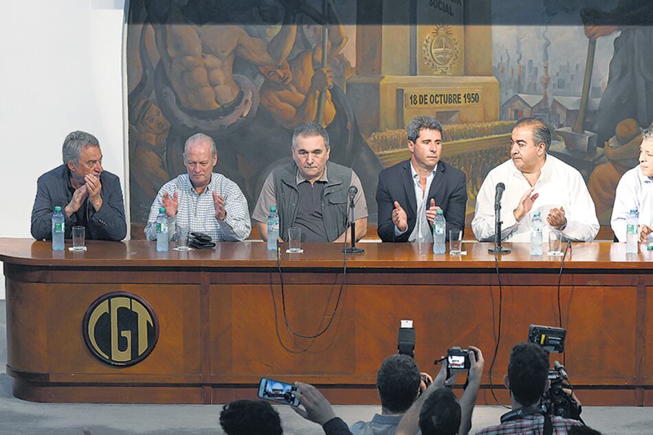 La CGT avaló ayer los acuerdos que firmó el gremio ladrillero con el sanjuanino Sergio Uñac.