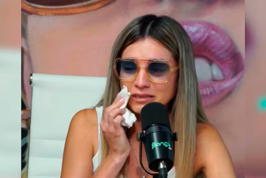 La exparticipante del reality Love is Blind contó detalles de la violenta relación con su marido.