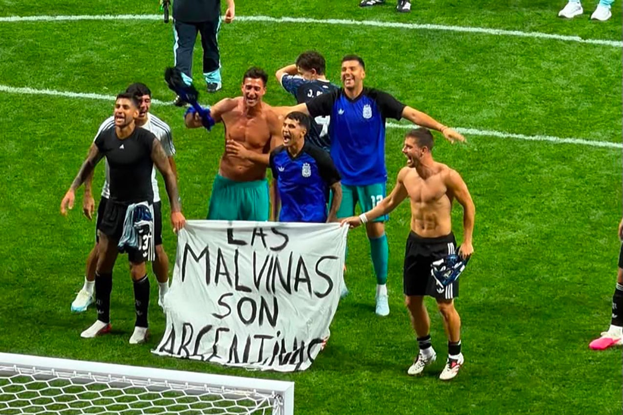 REDES SOCIALES
mundial 2026 seleccion argentina inglaterra bandera malvinas