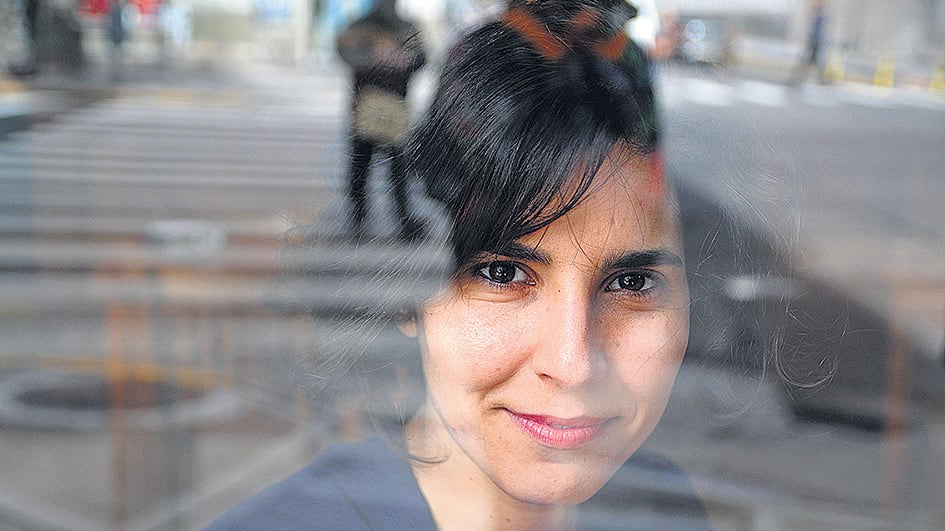 La nueva obra de Agustina Muñoz es filosófica, universal, posiblemente atemporal.