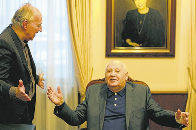 “Me acerqué a Gorbachov sin ideas preconcebidas, con curiosidad y con una gran simpatía por su papel en la reunificación alemana”, dice Herzog.