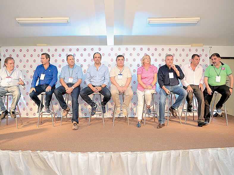 La plana mayor de la UCR encabezó ayer en Villa Giardino su encuentro nacional, que terminará hoy.