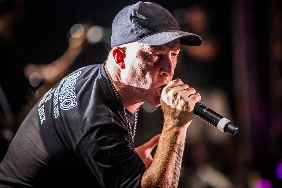 Rolo Sartorio, líder vocal de La Beriso, sufrió un accidente de tránsito y fue trasladado de urgencia al hospital Británico. Imagen: Télam. 