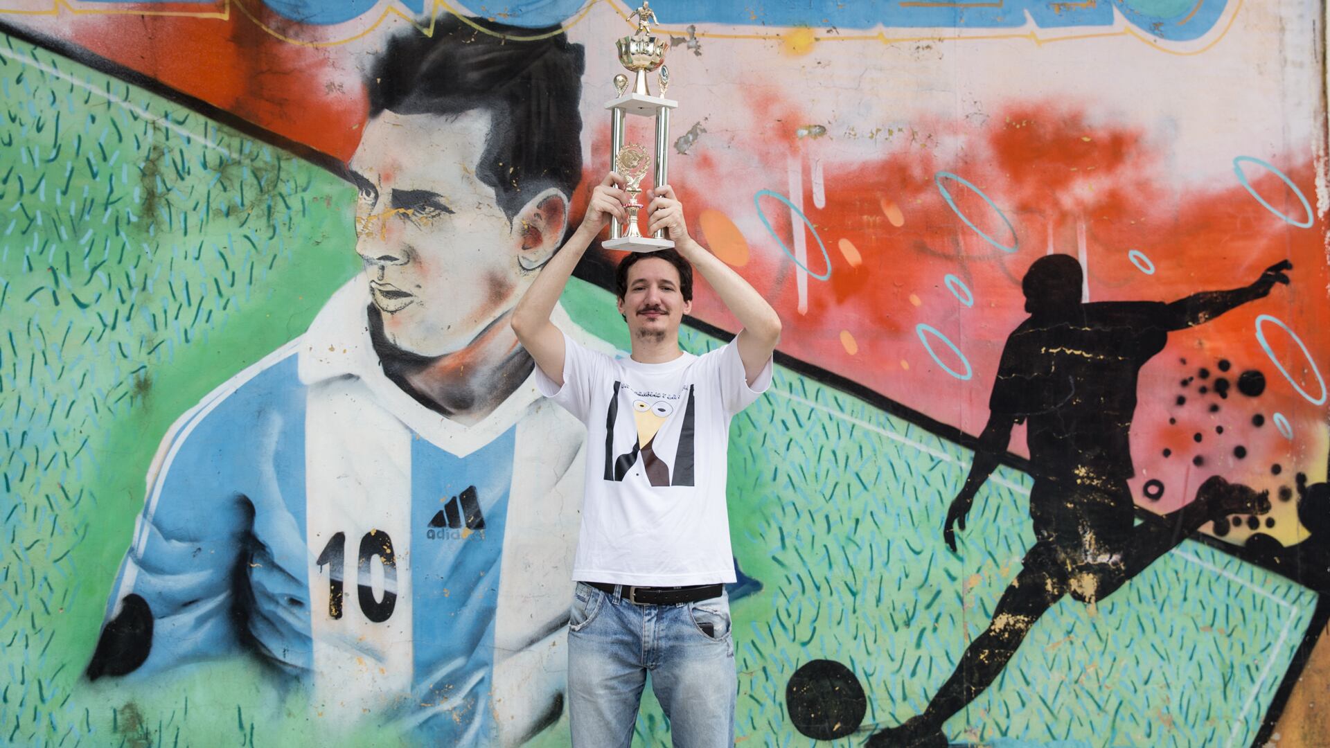 “La escena indie rompió con la pose del rockstar", dice el periodista Nicolás Igarzábal (foto: Cecilia Salas).