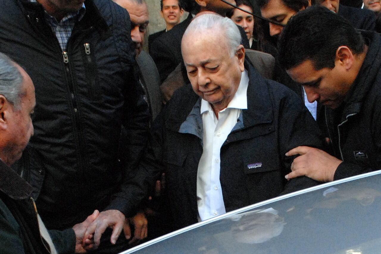 Carlos Pedro Tadeo Blaquier sigue asegurando que no está en condiciones de sentarse en el banquillo.