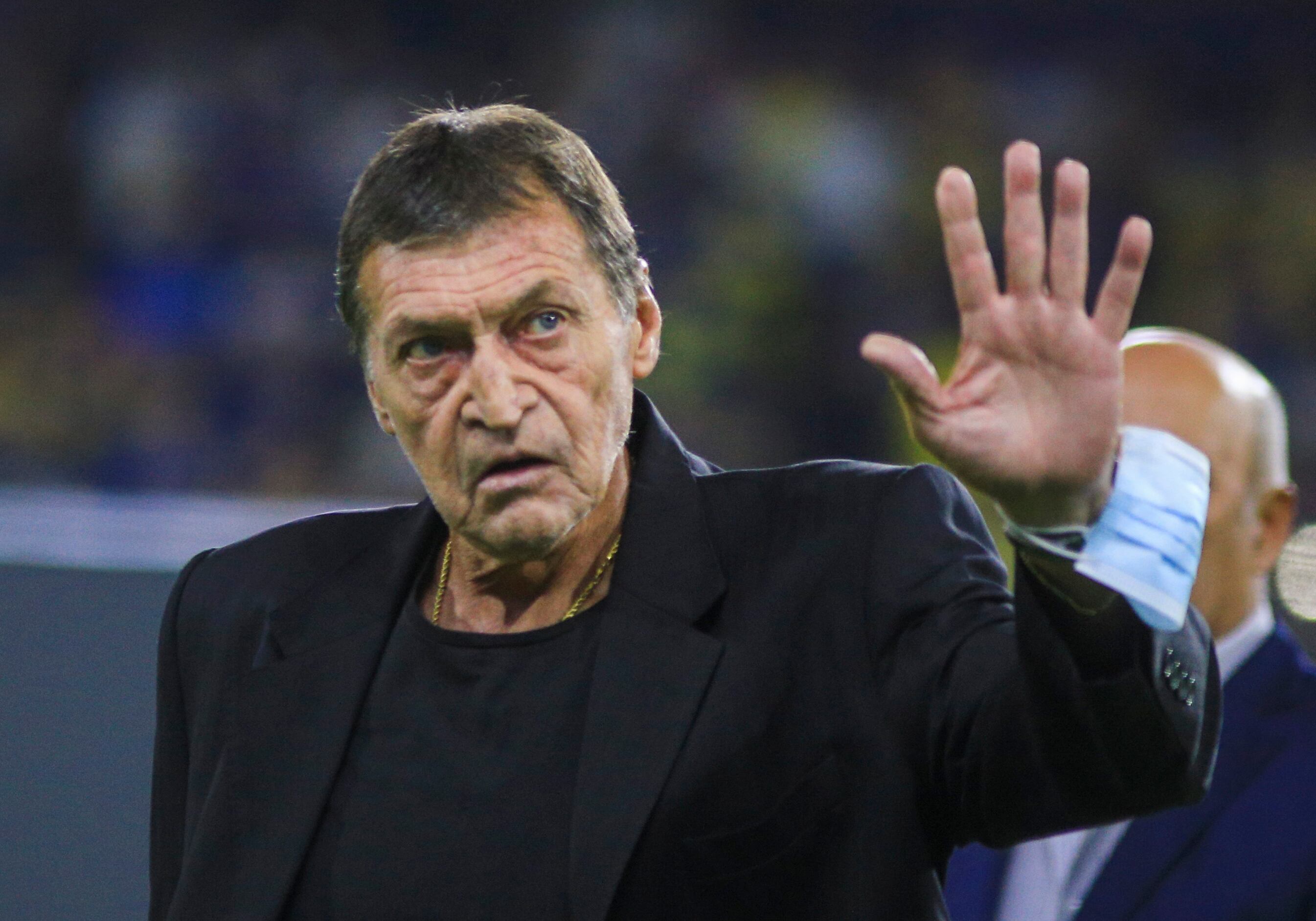 El entrenador Julio César Falcioni