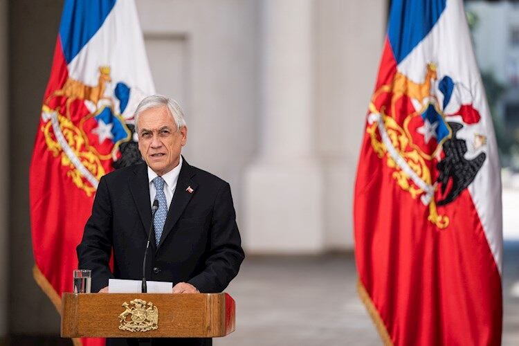 Piñera anuncia el primer caso de coronavirus en Chile.