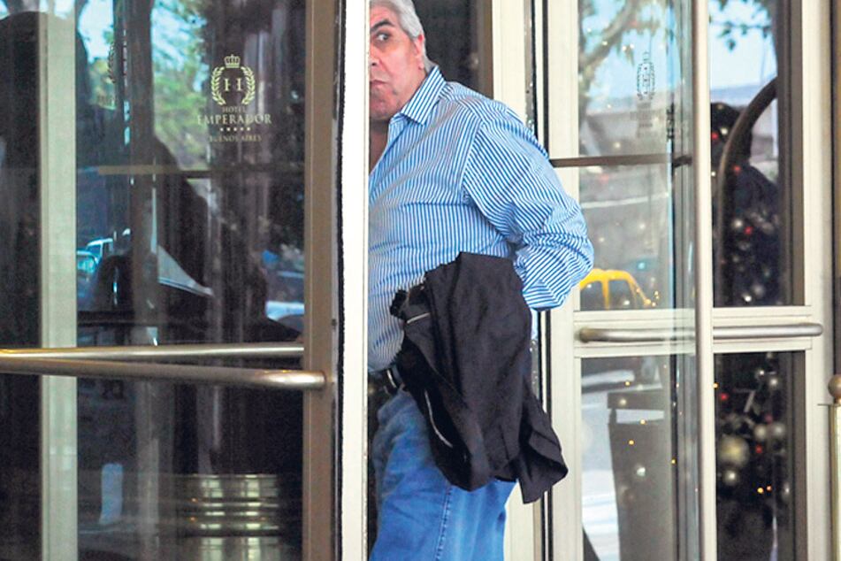 “Discutí muchas paritarias, pero esto es más difícil”, afirmó Hugo Moyano.