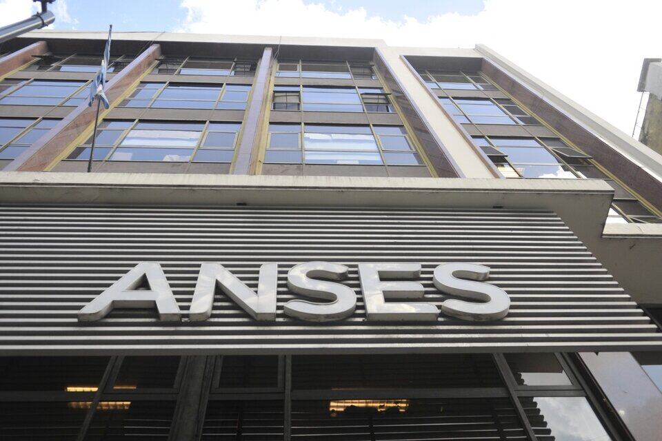 Oficializaron la salida de Giordano y designaron al nuevo director del Anses