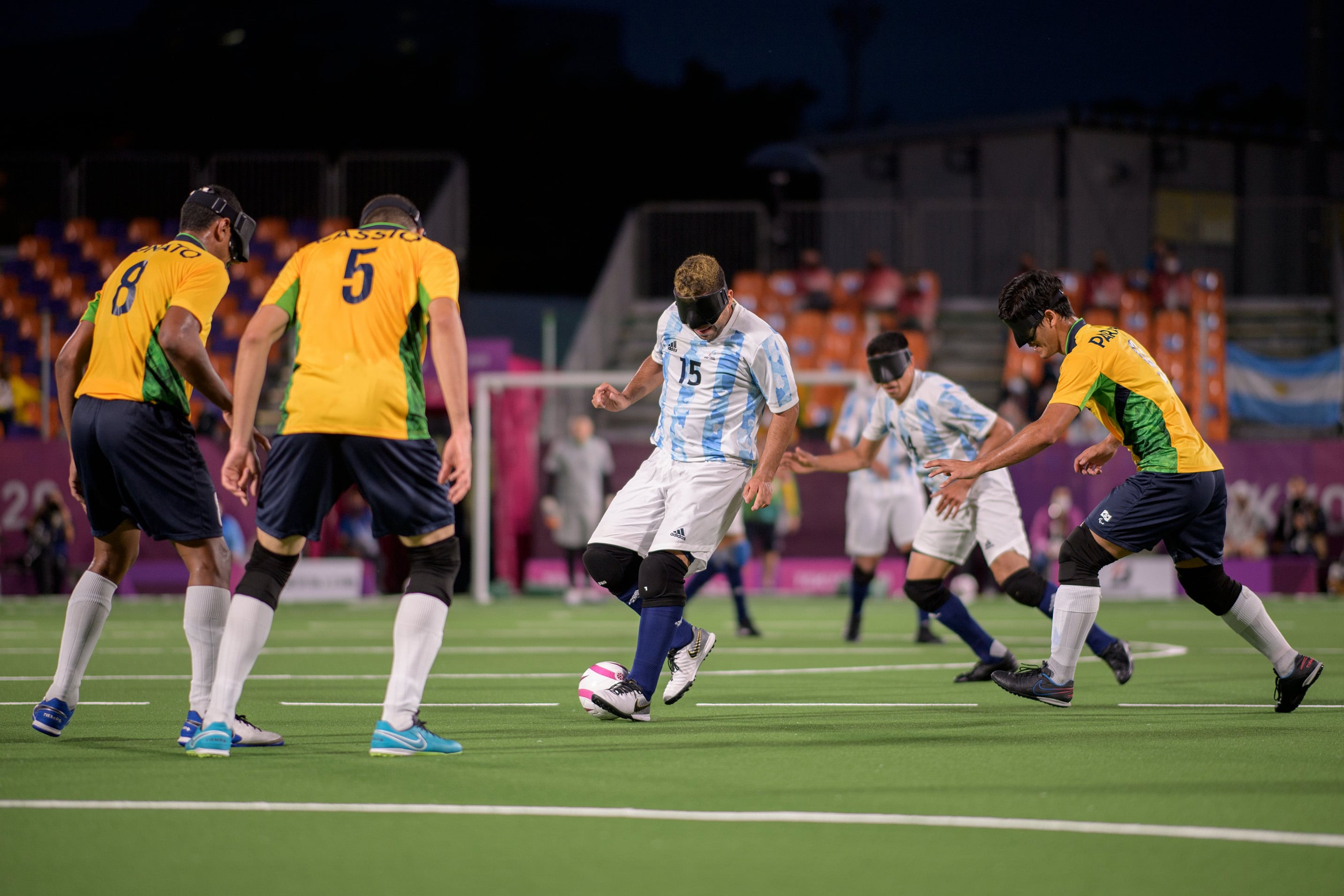 Maximiliano Espinillo, figura y goleador de Los Murciélagos