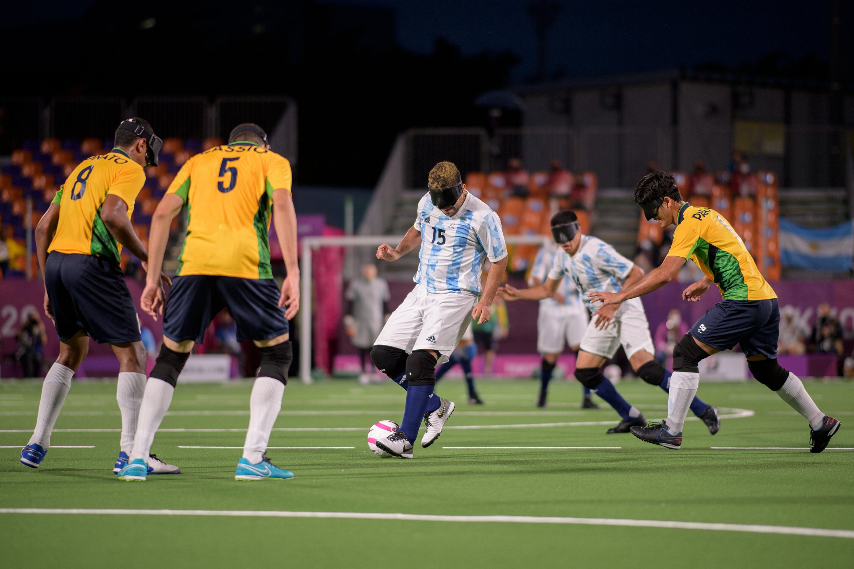 Maximiliano Espinillo, figura y goleador de Los Murciélagos