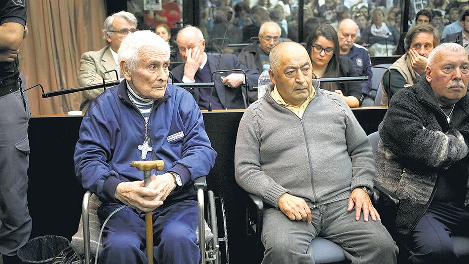 El genocida Miguel Etchecolatz recibió su cuarta condena a prisión perpetua.