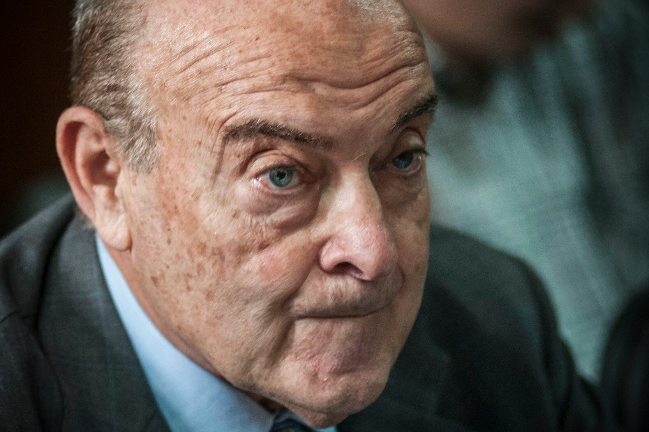 Domingo Cavallo sigue con su campaña de promoción del caos económico.