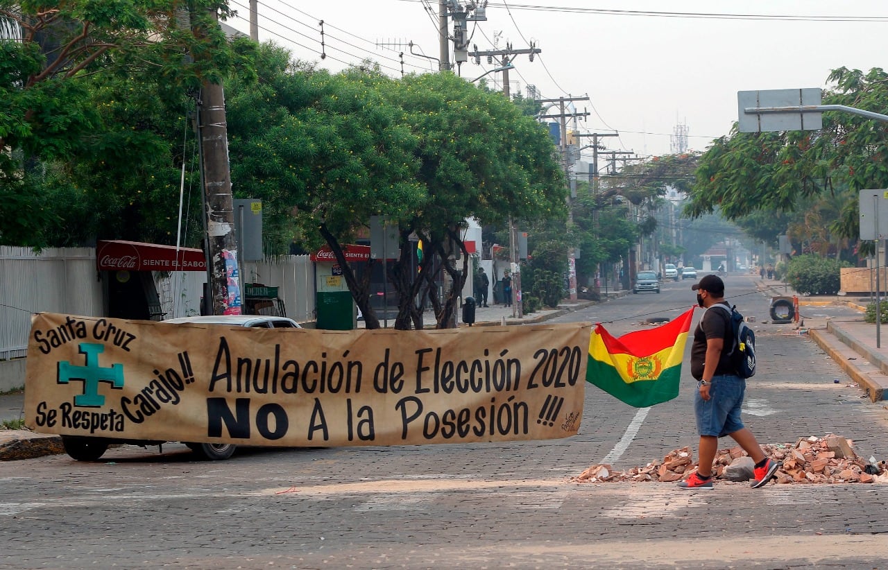 Bloqueos y protesta de la derecha en Santa Cruz de la Sierra