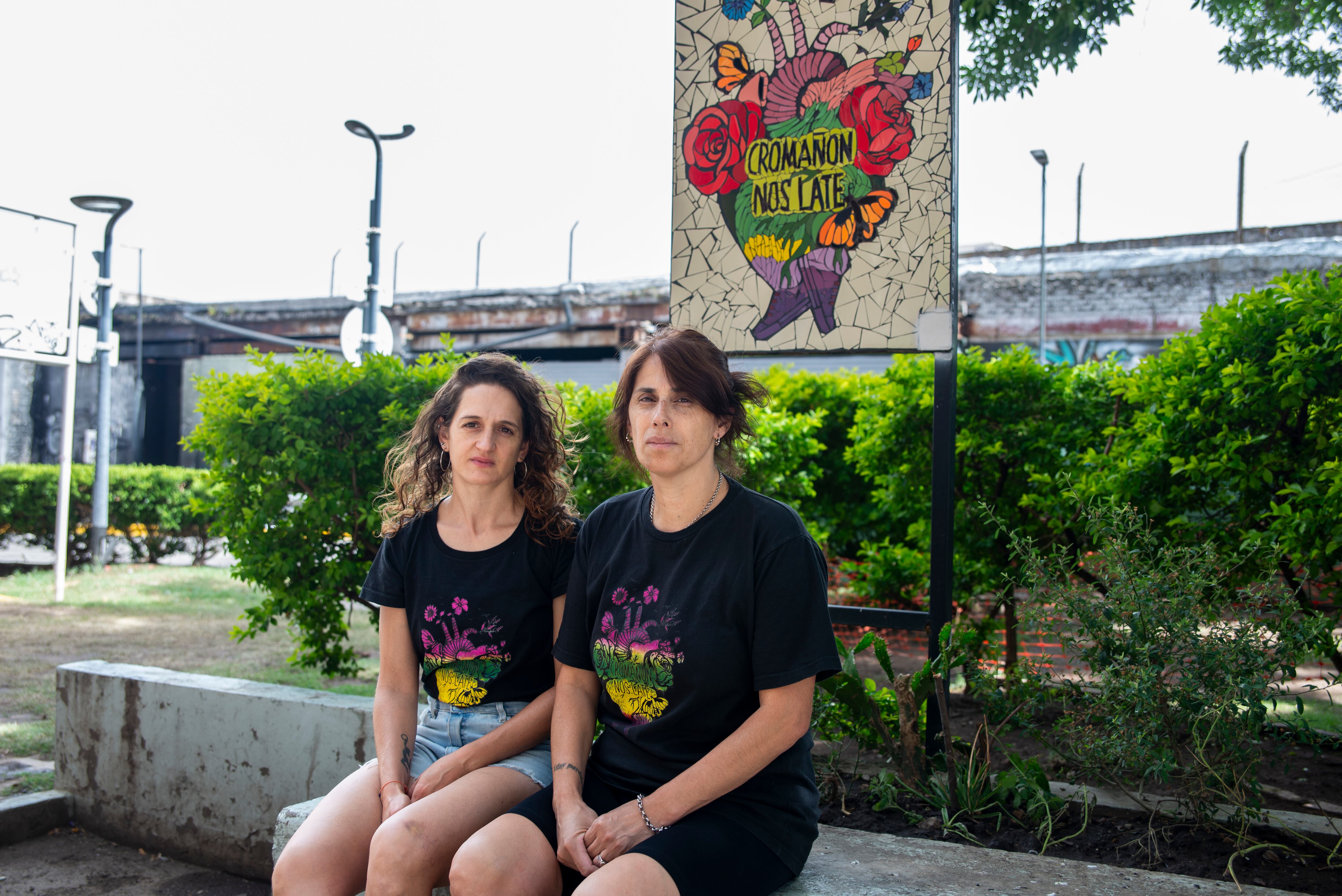 Fabi Puebla y María Luján Rossi, sobrevivientes de Cromañón.