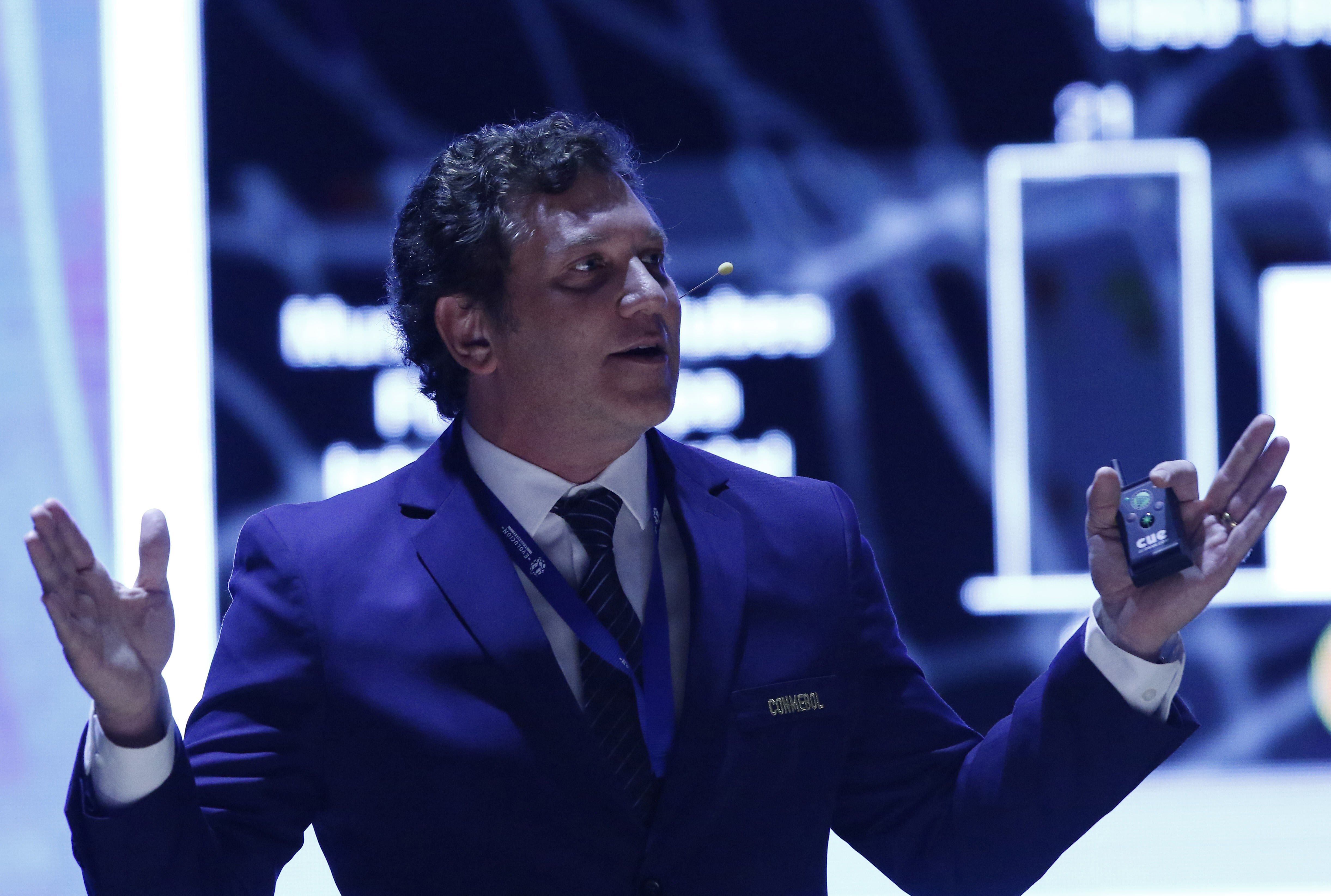 El paraguayo Domínguez, presidente de la Conmebol.