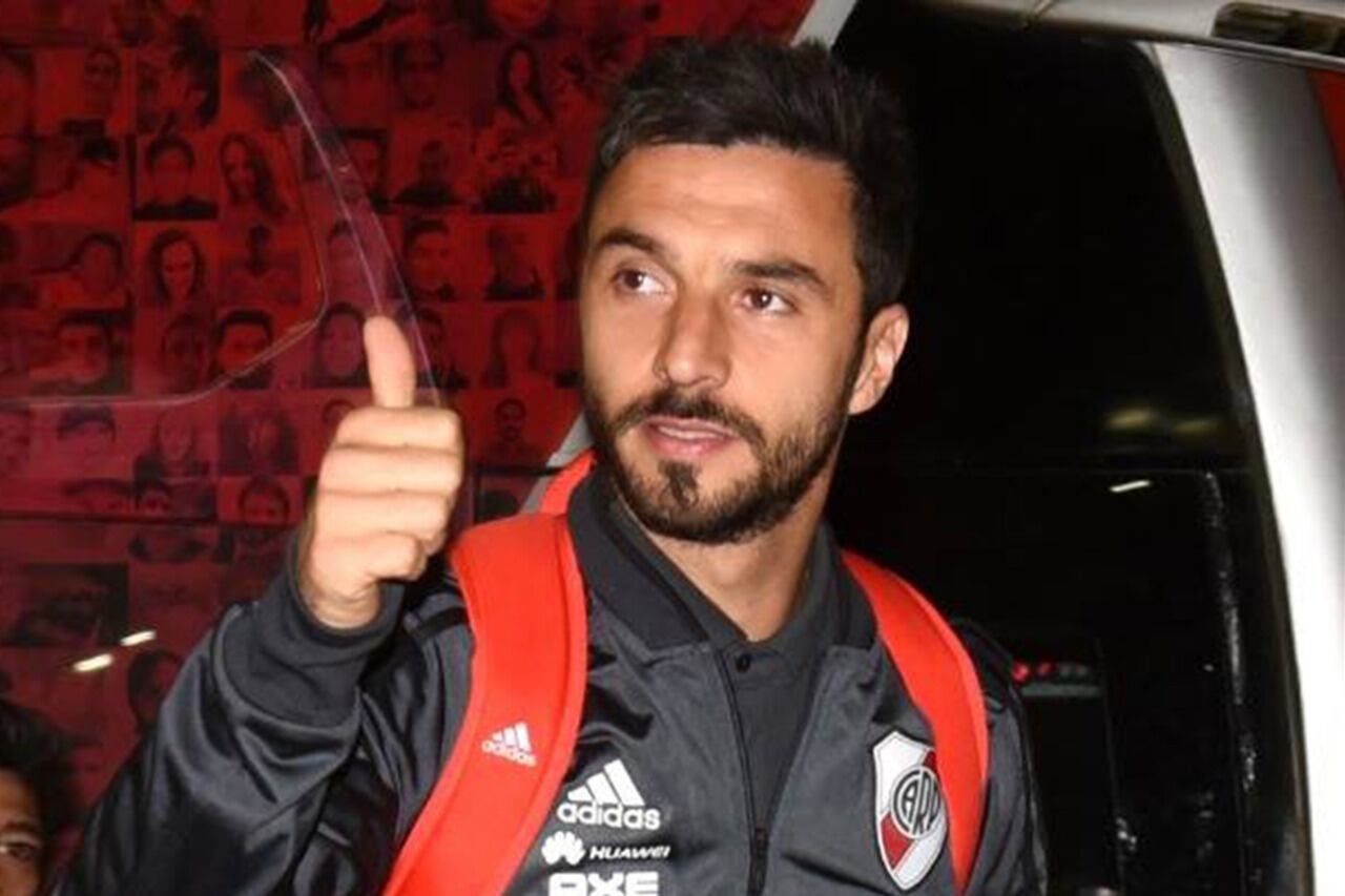 Ignacio Scocco enfila hacia Rosario.