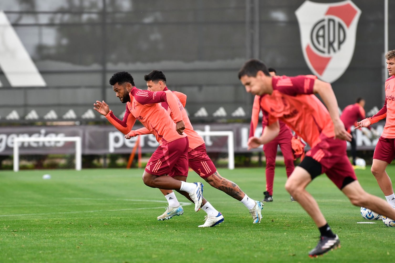 Nacho Fernández y Borja, dos potenciales titulares ante Mineiro