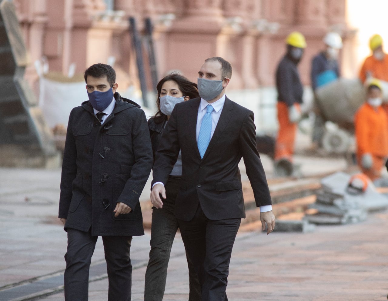 Martín Guzmán en camino en la Casa Rosada: "Administramos la emergencia".
