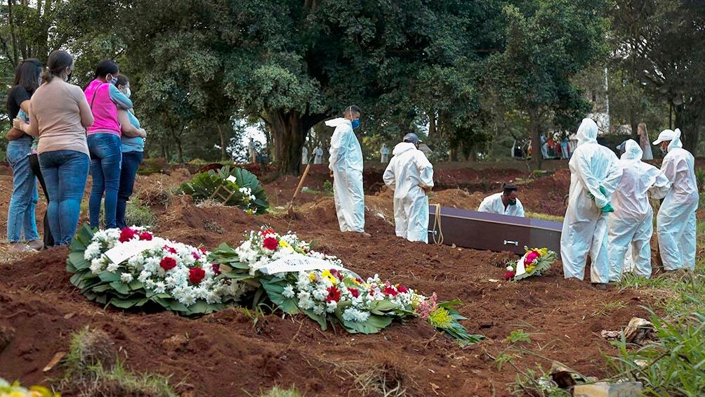 Las cifras son alarmantes en países como Bolivia y Colombia y dramáticas en Estados Unidos y Brasil, países que tienen las cifras más altas de contagios y muertes a nivel global.