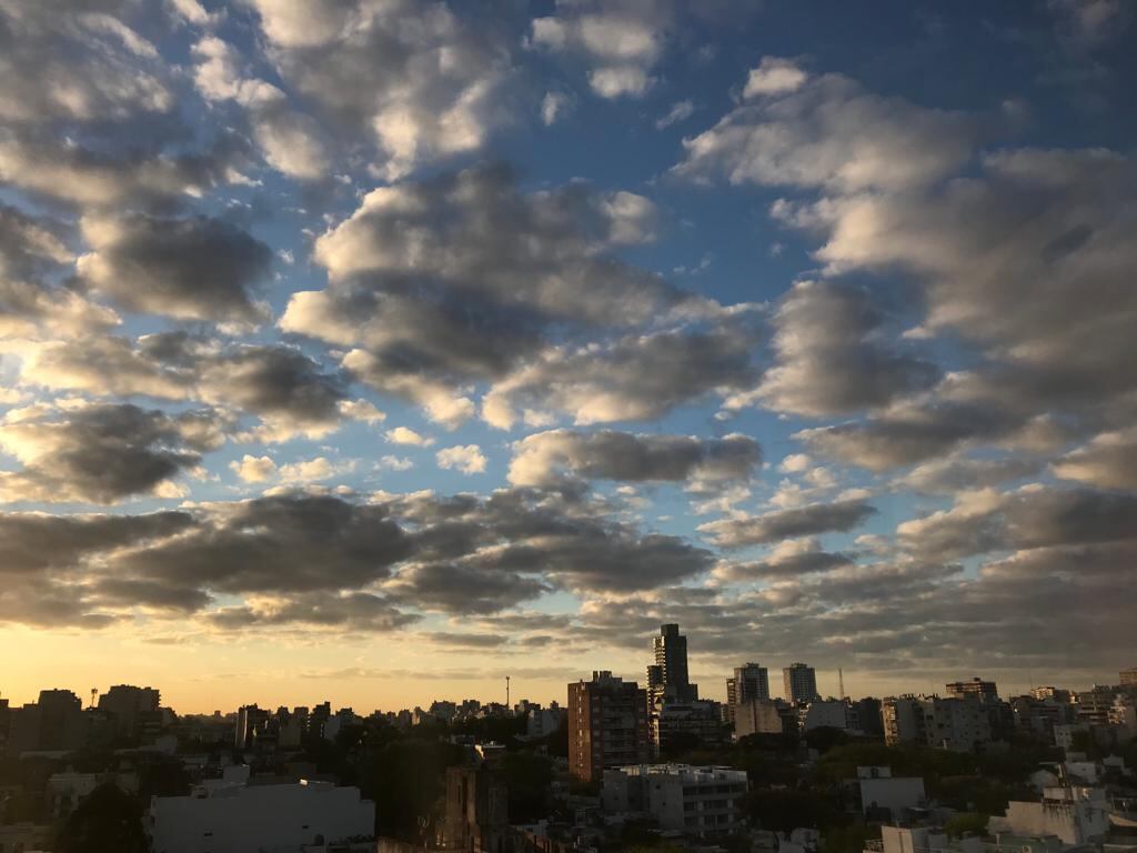 Después de las lluvias, seguirán las nubes