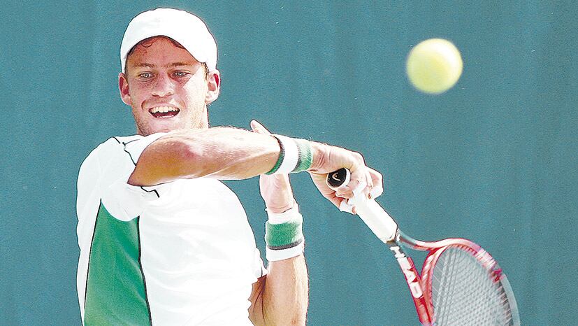 El rival en el debut del Peque será el español Roberto Carballes.