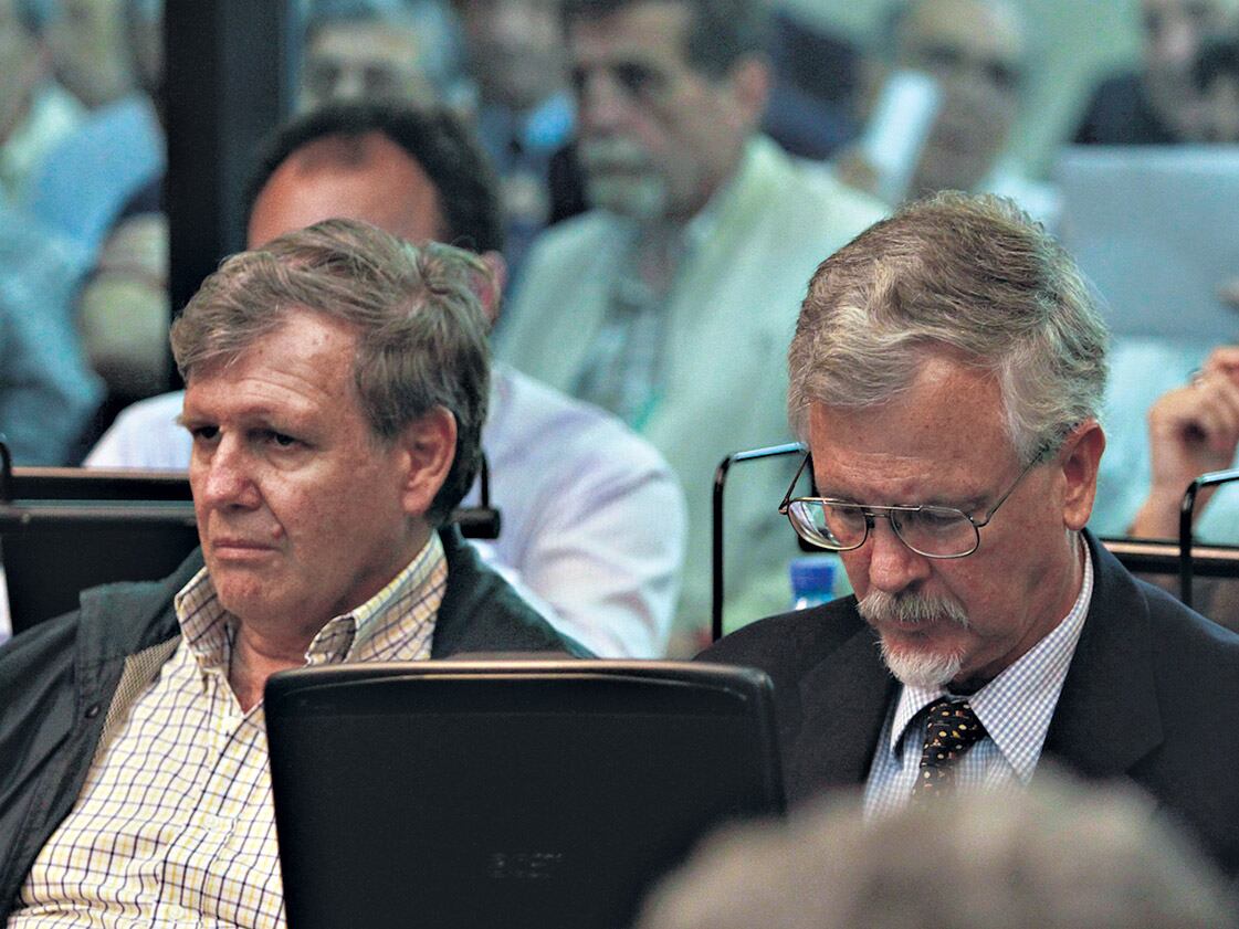 Alfredo Astiz y Ricardo Cavallo, dos emblemáticos integrantes del cuerpo de represores que funcionó en la ESMA.