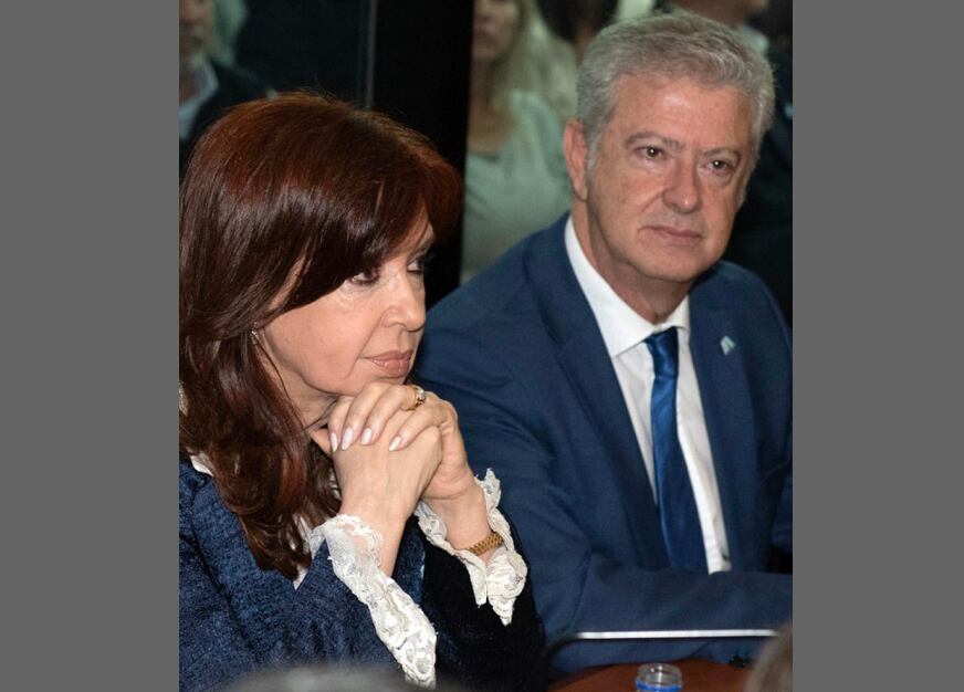 En representación de CFK, habló su abogado Carlos Beraldi.
