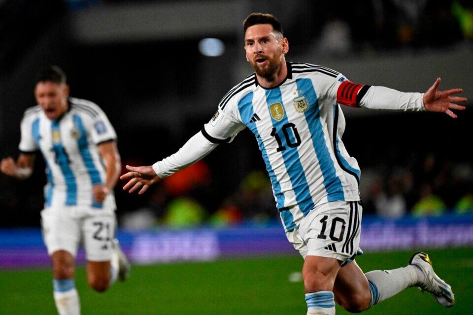 Messi no es el mejor jugador del año, según la Iffhs. Imagen: AFA.