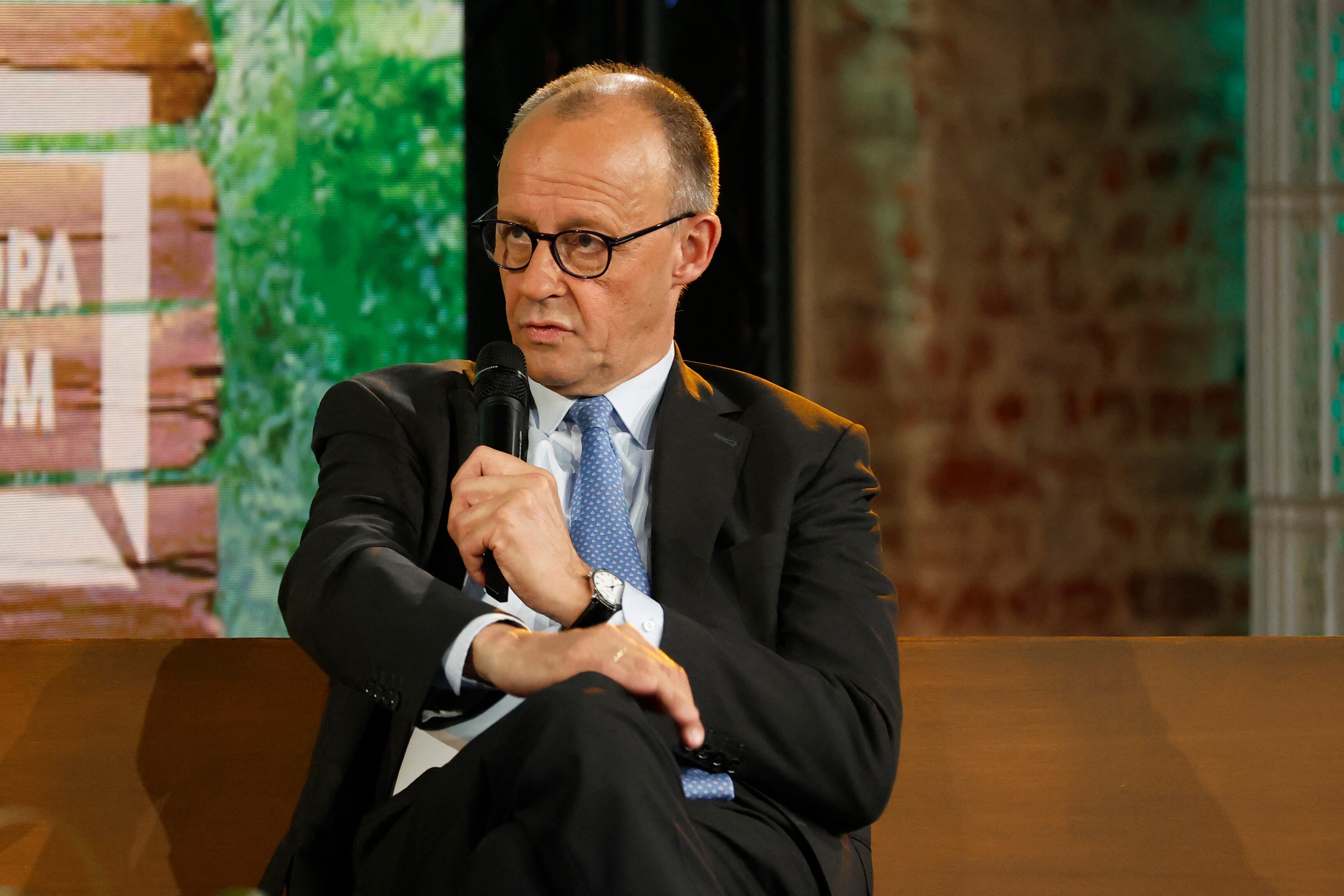 "Ya no hay límites de alcance para las armas entregadas a Ucrania", aseguró el canciller Friedrich  Merz