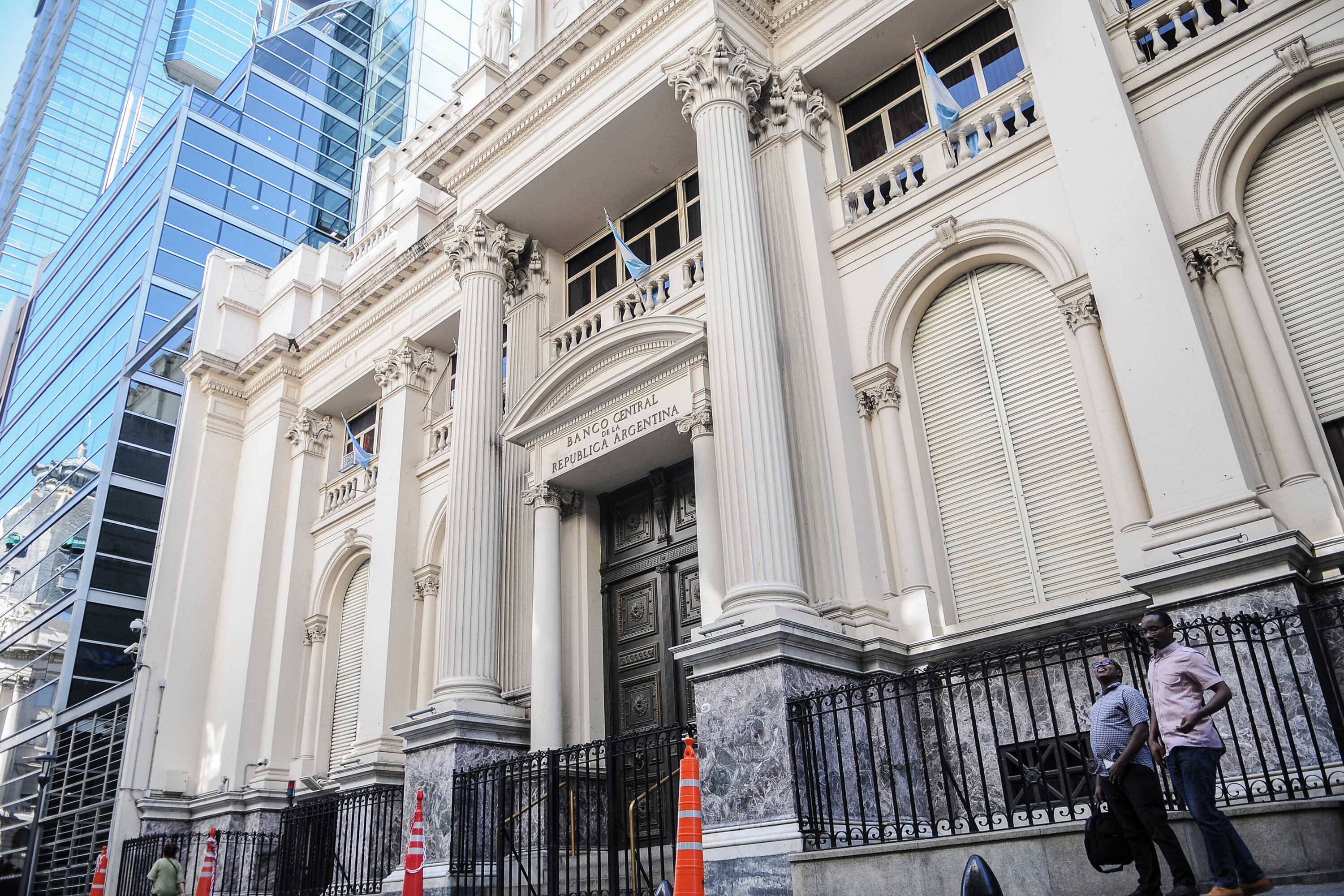 La cantidad de reservas internacionales que posee el Banco Central es una medida de los grados de independencia económica.