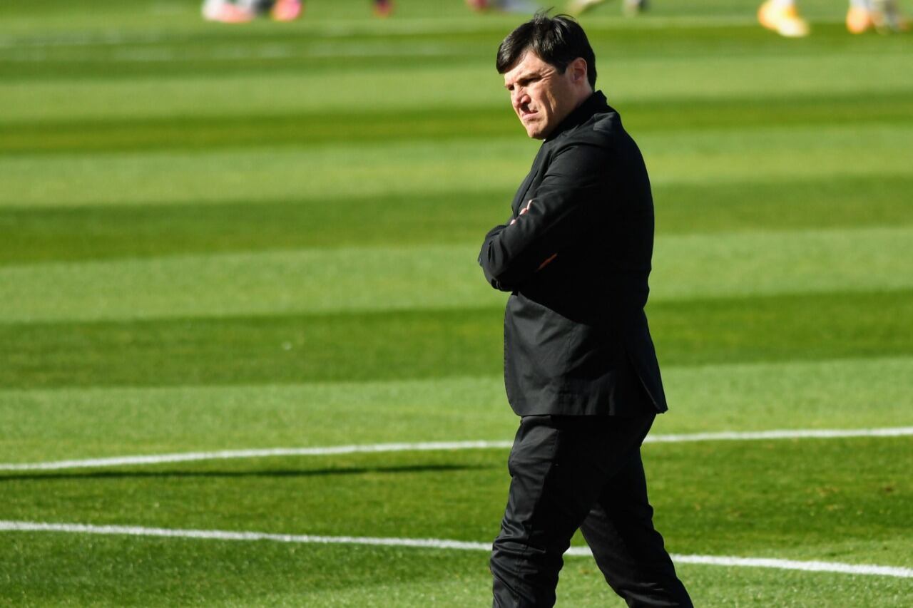 El técnico de Talleres Alexander Medina