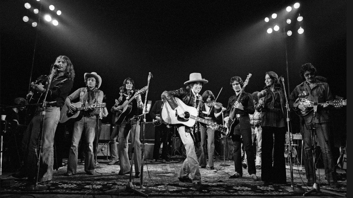 En la "caravana" del '75 no solo hubo música, sino que también participaron poetas y escritores.