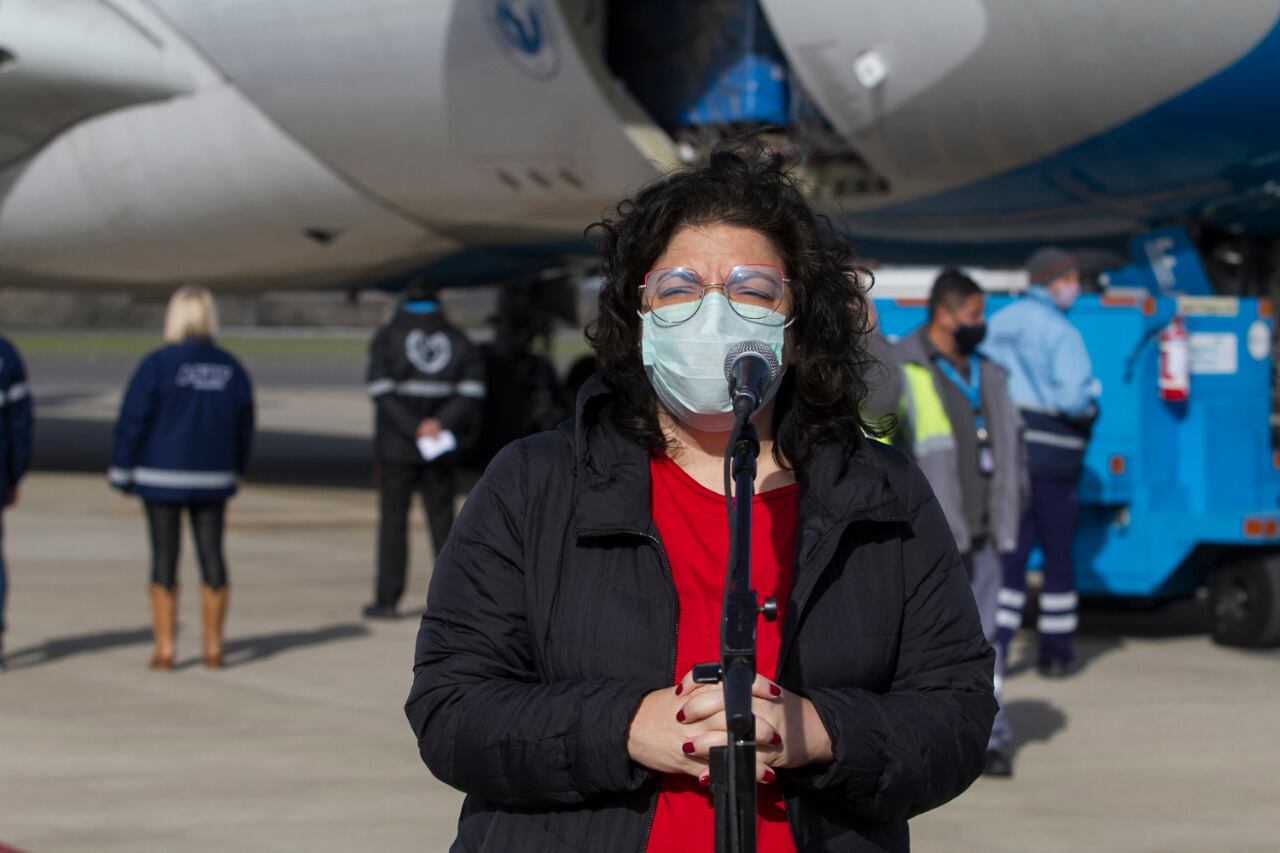 Carla Vizzotti llegó al país tras una visita a Rusia.