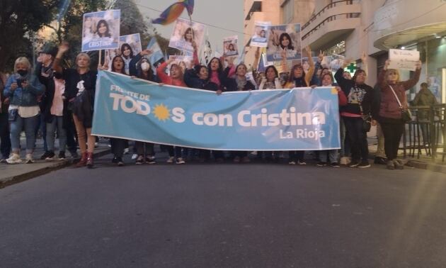 Diferentes expresiones marcharon en la capital riojana.