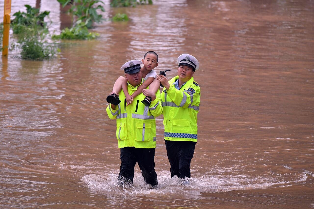 Las tareas de rescate en Henan continúan.