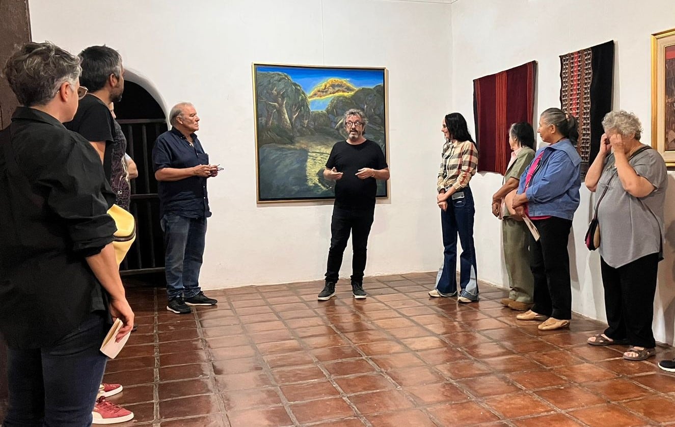 En el centro Fernando Farina