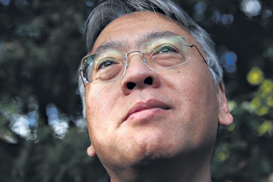 “El mundo está en un momento muy incierto”, dijo el escritor al ser entrevistado por la cadena BBC.