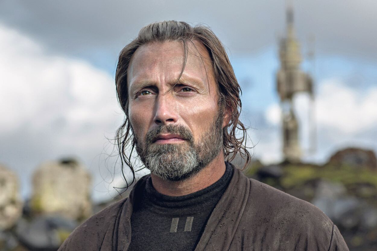 En Rogue One Mikkelsen es Galen Erso, una figura clave para los eventos del Episodio IV.